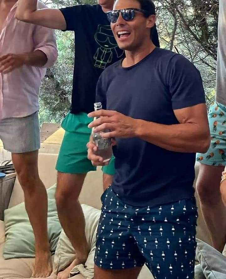 Rafael Nadal having fun with some of his pals!