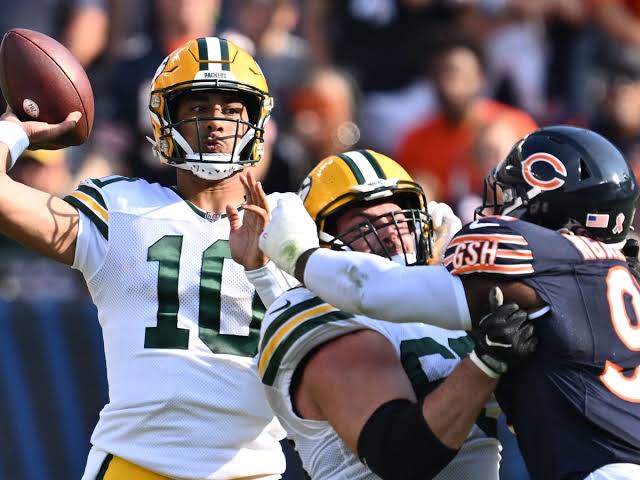 Don’t Miss the Ultimate Showdown: Bears vs. Packers! Find Out Where to Witness the Rivalry Clash LIVE!”