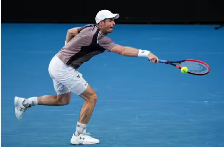 Andy Murray considers drastic move as struggling Brit searches for first win since October