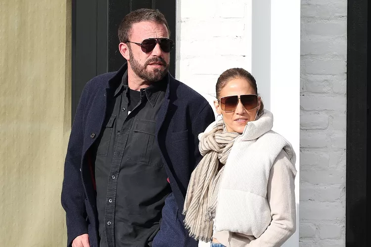 Jennifer Lopez Nails the Baggy Jeans Trend While on Romantic Day Date with Husband Ben Affleck