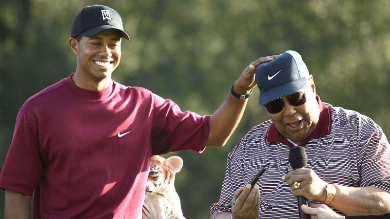 Tiger Woods’ father make an uncanny prediction about his son’s career