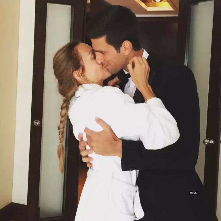 Romantic pictures of tennis ace Novak Djokovic and his gorgeous wife Jelena