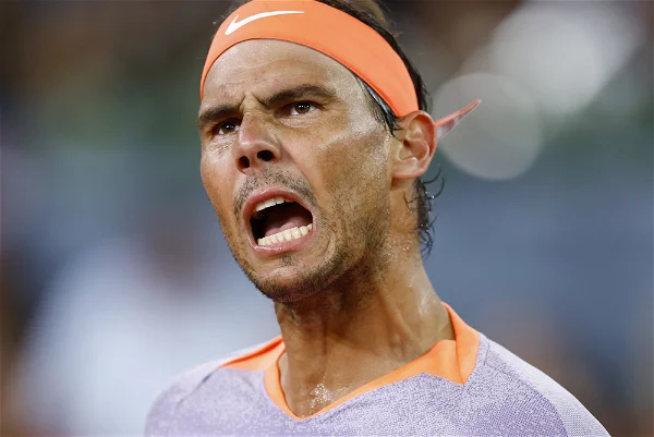 Rafael Nadal Struck With Another Injury Scare as Fans Left Worried Over His New Medical Aid in Rome